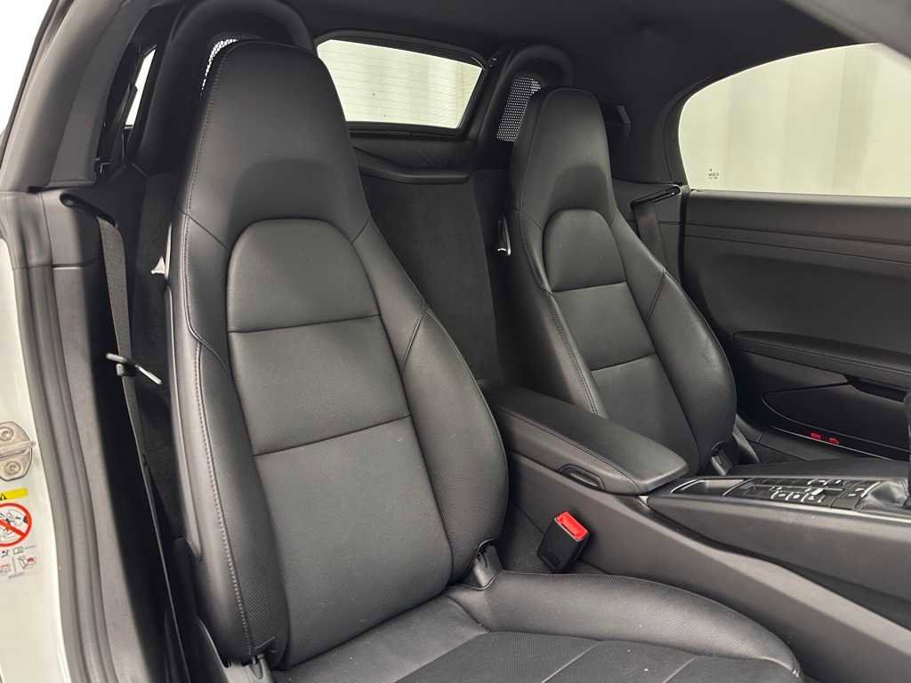 Used 2024 Porsche 718 Boxster S image 22