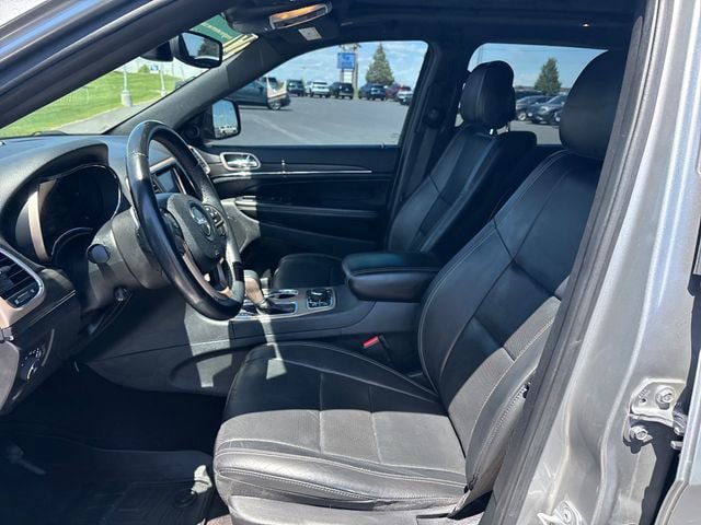 Used 2017 Jeep Grand Cherokee Limited w/ Luxury Group II AWD/4WD image 9