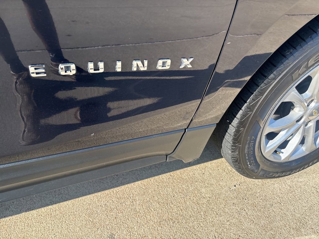 Used 2020 Chevrolet Equinox LS w/ LS Convenience Package image 6