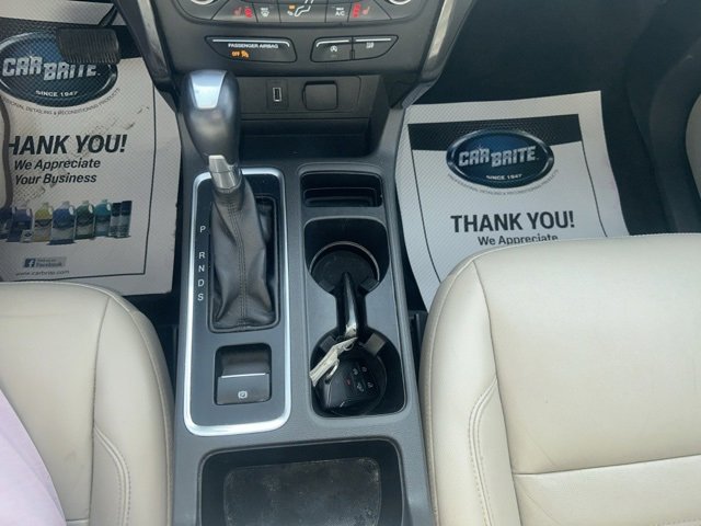 Used 2017 Ford Escape Titanium image 27