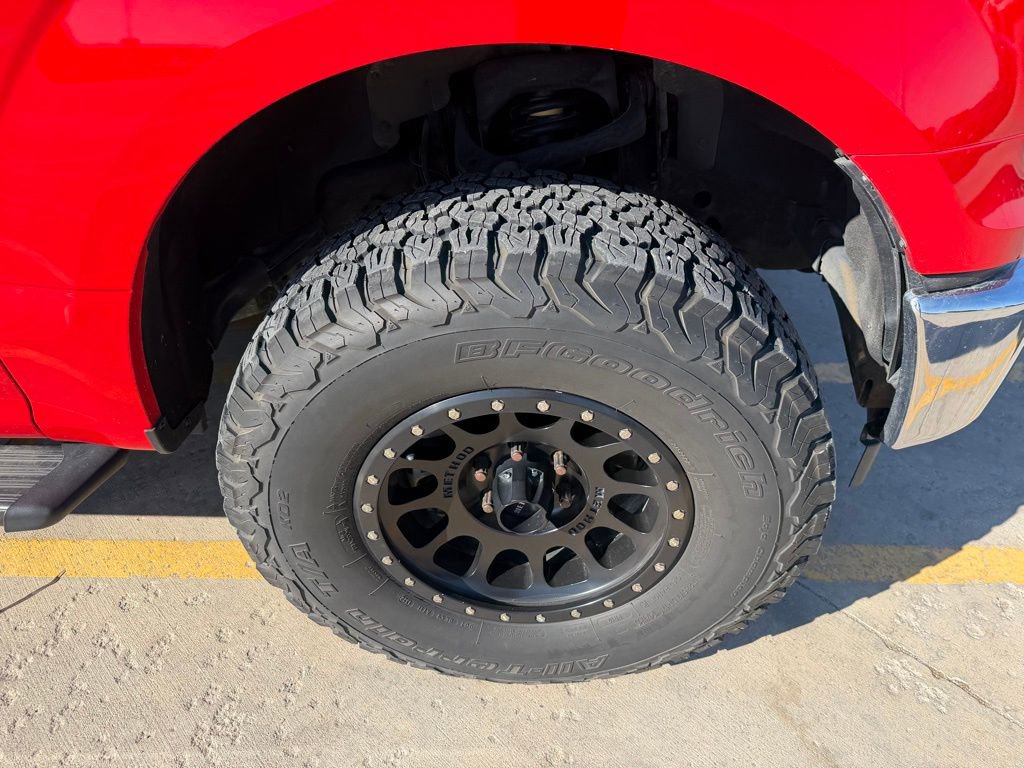 Used 2017 Ford F150 XLT image 32