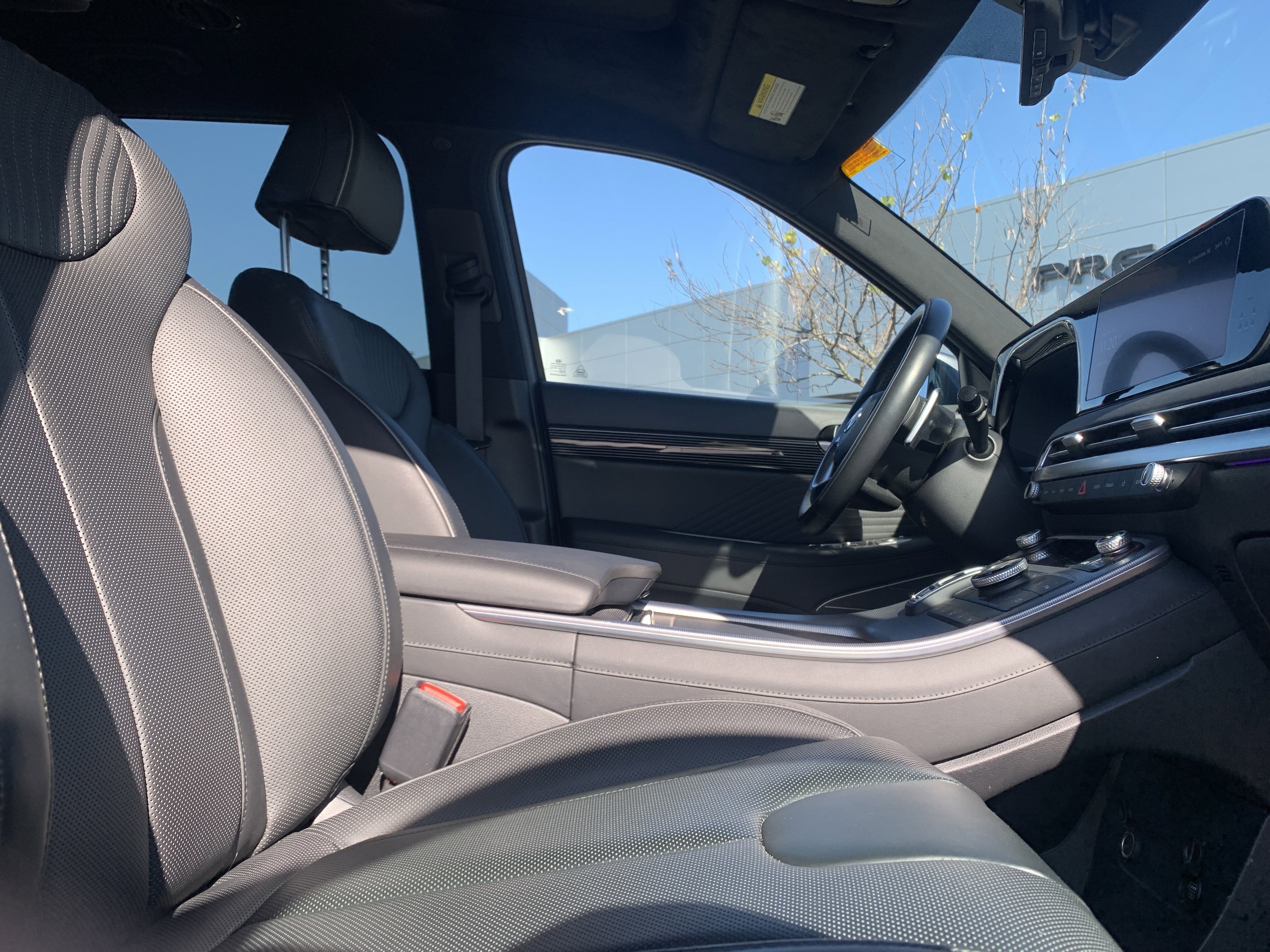 Used 2024 Hyundai Palisade Calligraphy image 35