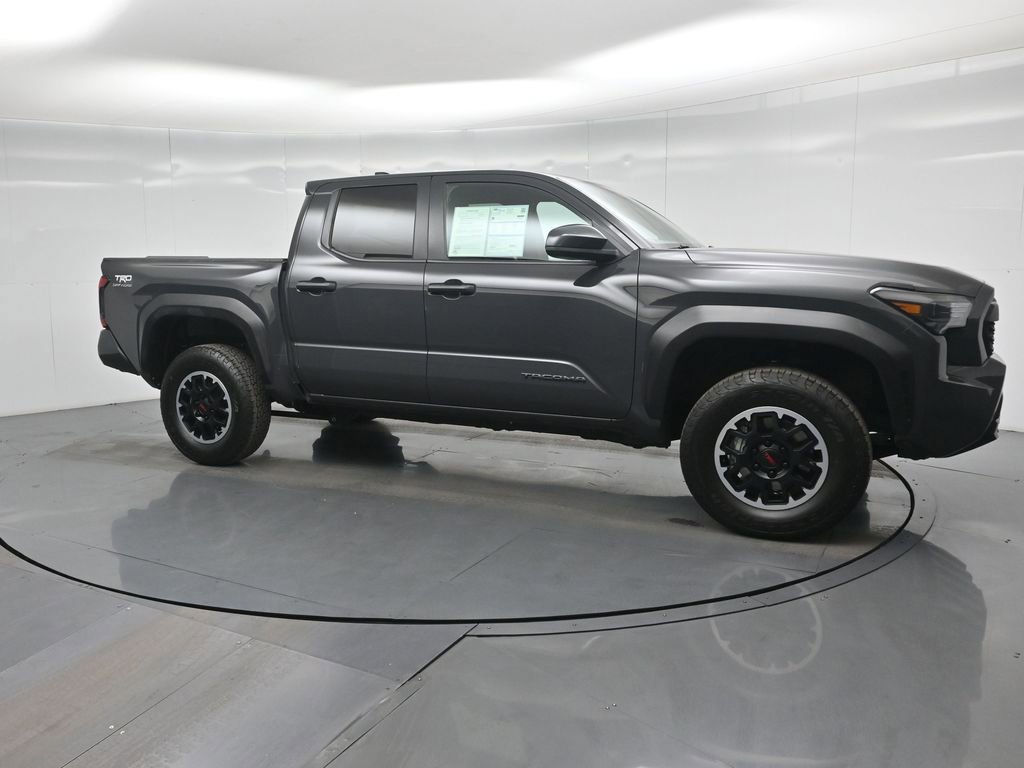 Used 2024 Toyota Tacoma TRD Off-Road image 26