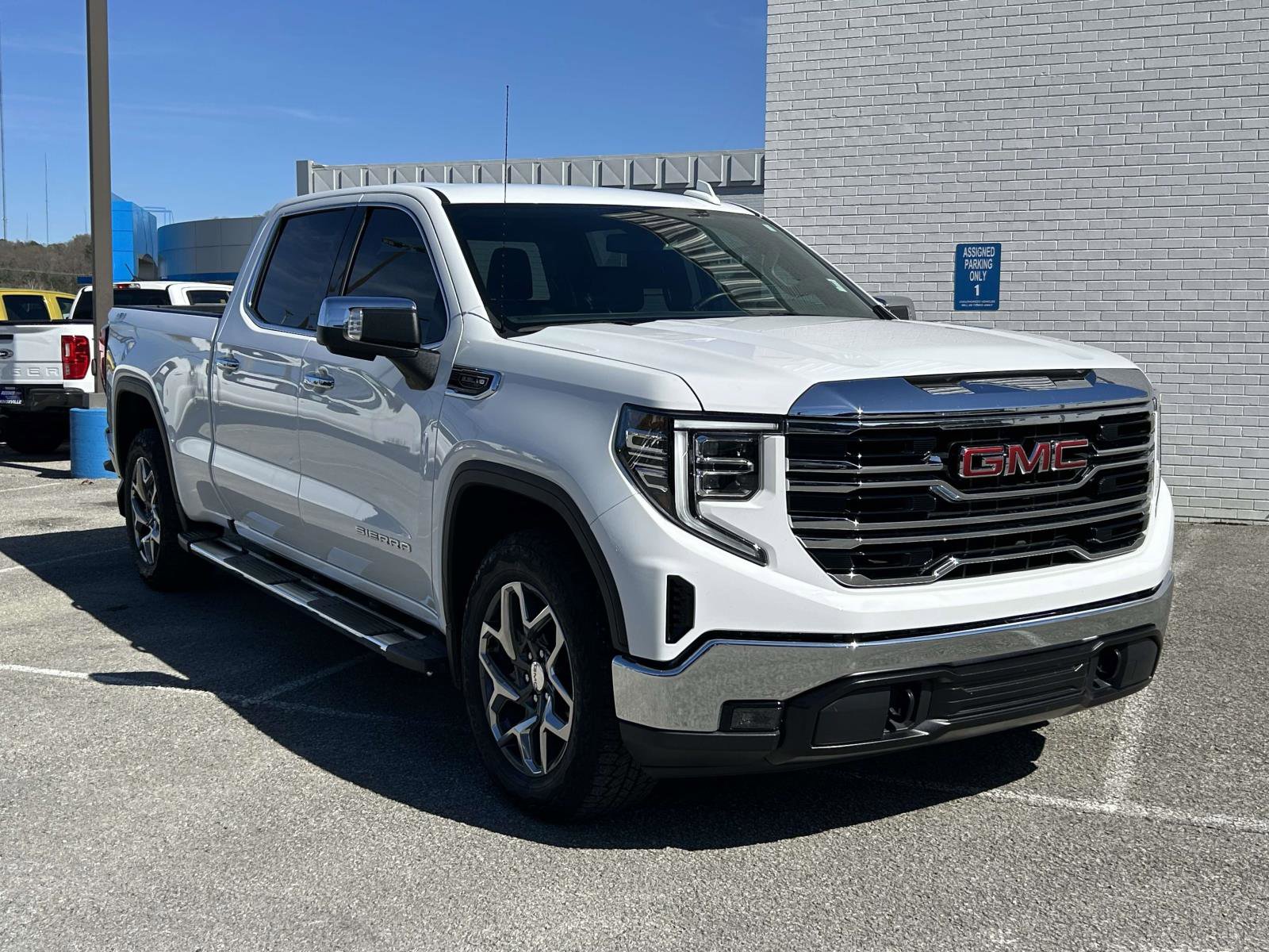 Used 2024 GMC Sierra 1500 SLT