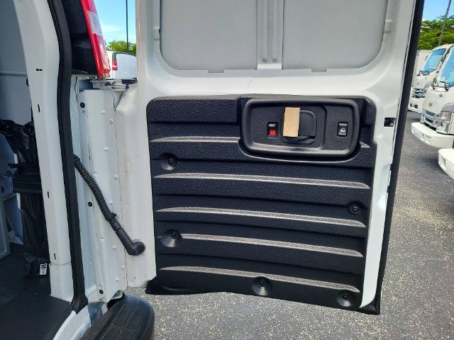 New 2025 Chevrolet Express 2500 Extended w/ Driver Convenience Package RWD image 9