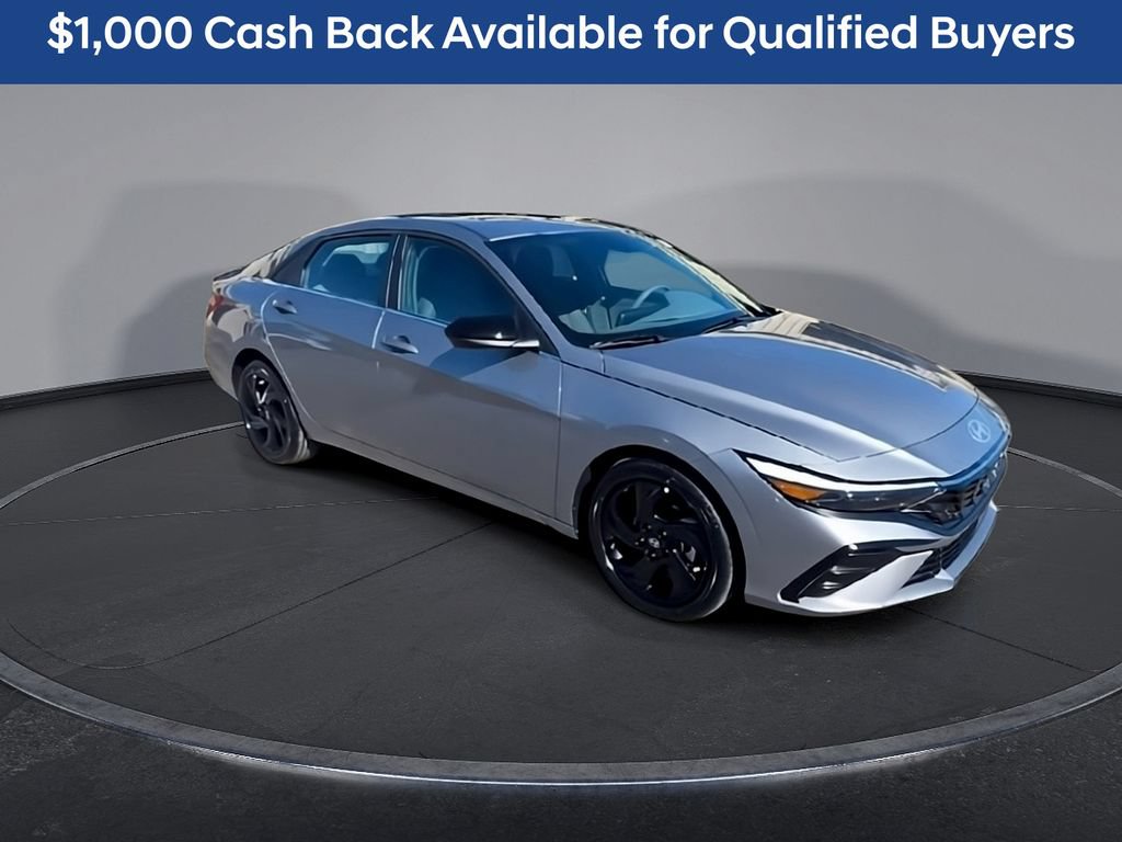 New 2026 Hyundai Elantra SEL Sport Premium FWD image 2