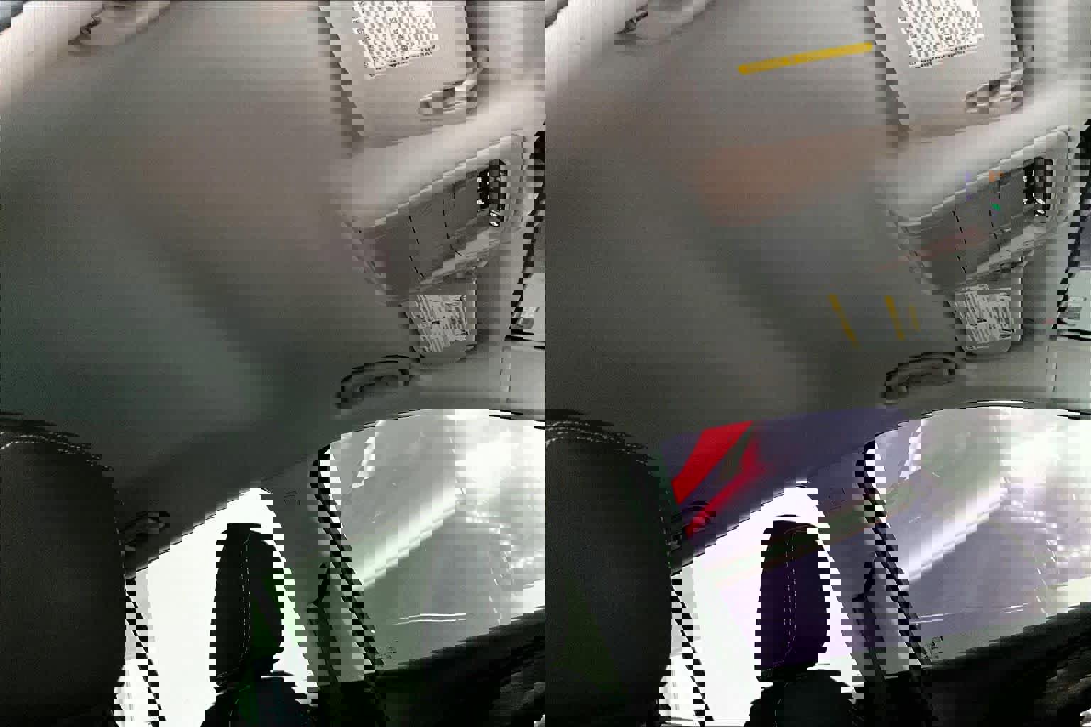 Used 2022 GMC Terrain SLE w/ Driver Convenience Package image 30