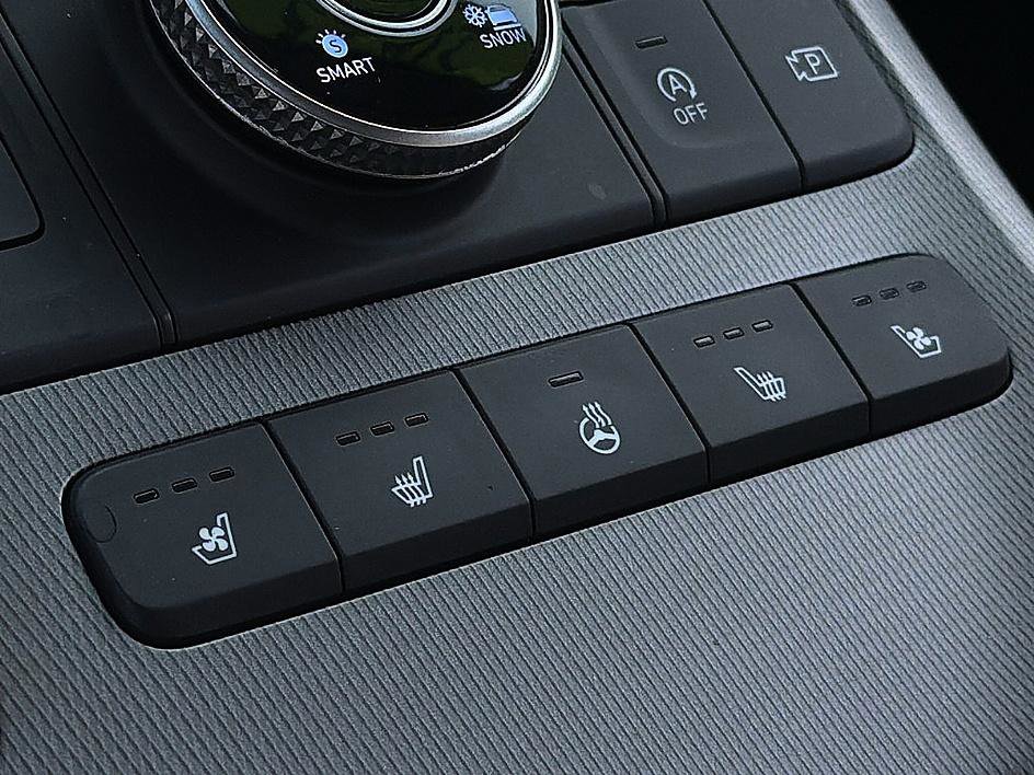 Used 2023 Hyundai Palisade Limited image 16