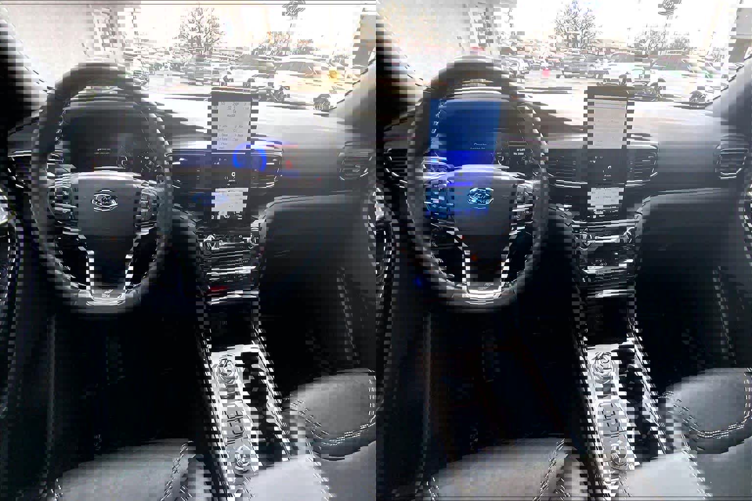 Certified 2022 Ford Explorer ST w/ Equipment Group 401A image 15