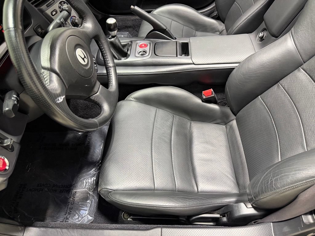 Used 2002 Honda S2000 image 34