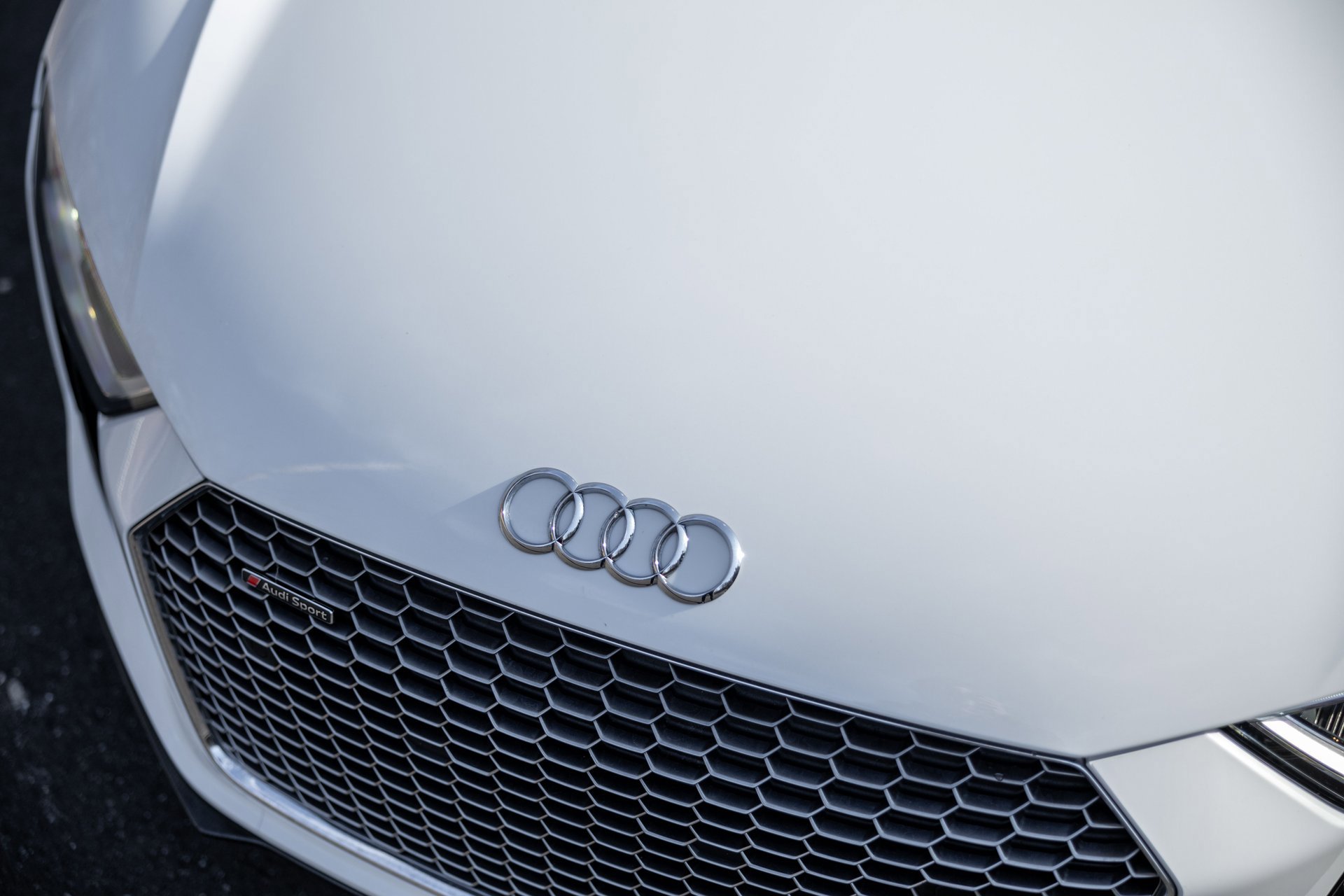 Used 2018 Audi R8 V10 plus image 20