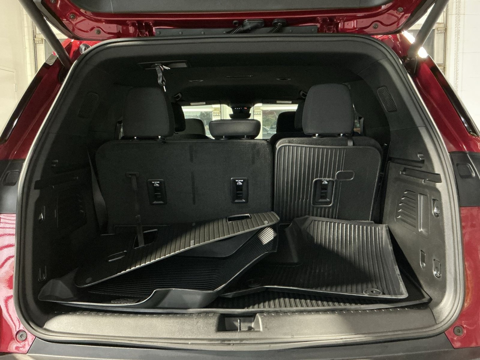 New 2026 Chevrolet Traverse LT w/ Enhanced Driving Package FWD image 26