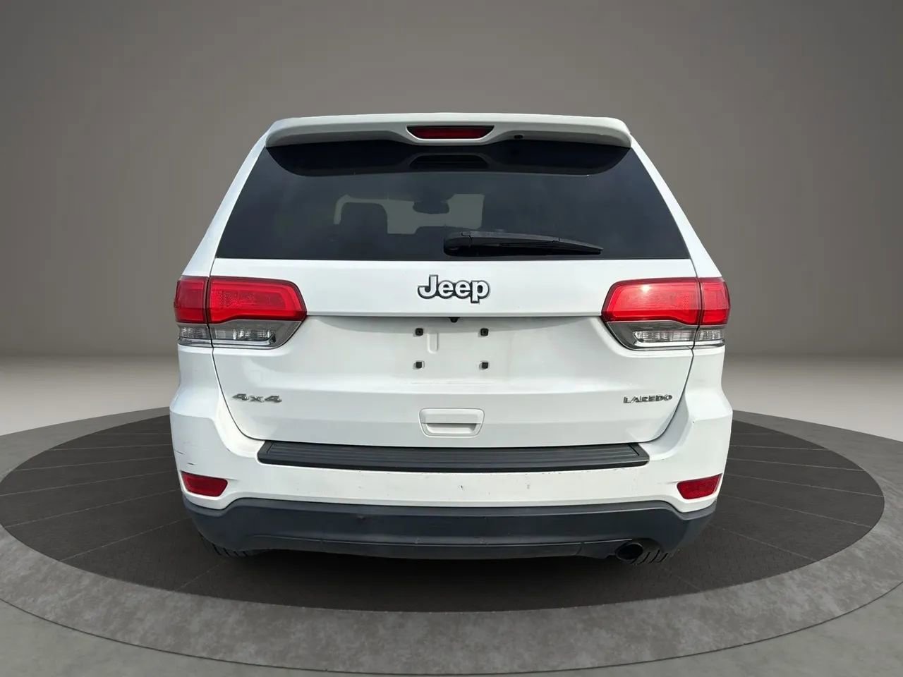 Used 2014 Jeep Grand Cherokee Laredo w/ Quick Order Package 23E AWD/4WD image 6