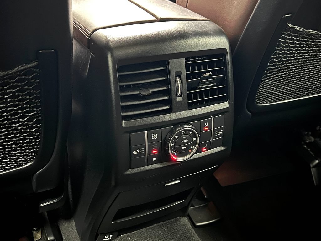 Used 2016 Mercedes-Benz GL 63 AMG 4MATIC image 27