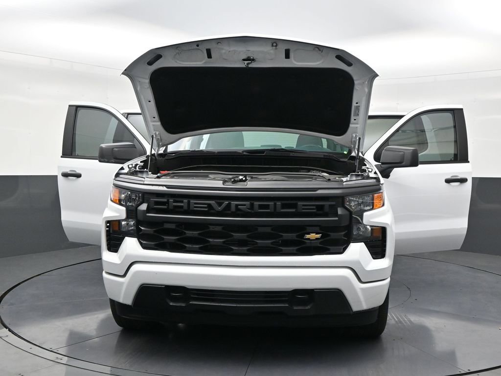 Used 2025 Chevrolet Silverado 1500 Custom image 33
