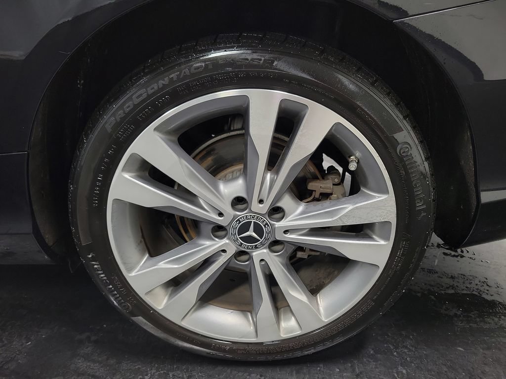 Used 2018 Mercedes-Benz C 300 4MATIC Coupe image 11