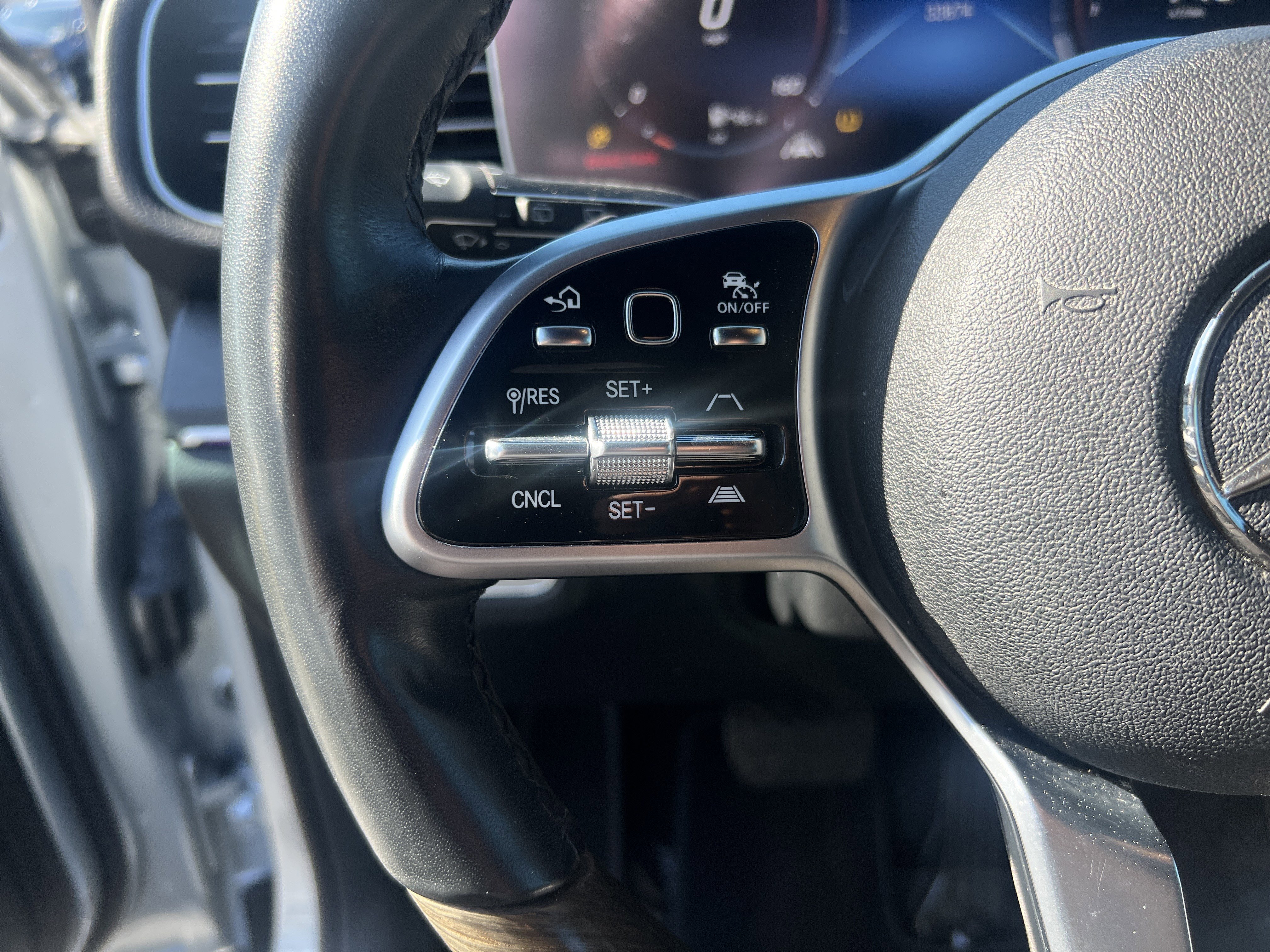 Certified 2022 Mercedes-Benz GLE 350 image 19