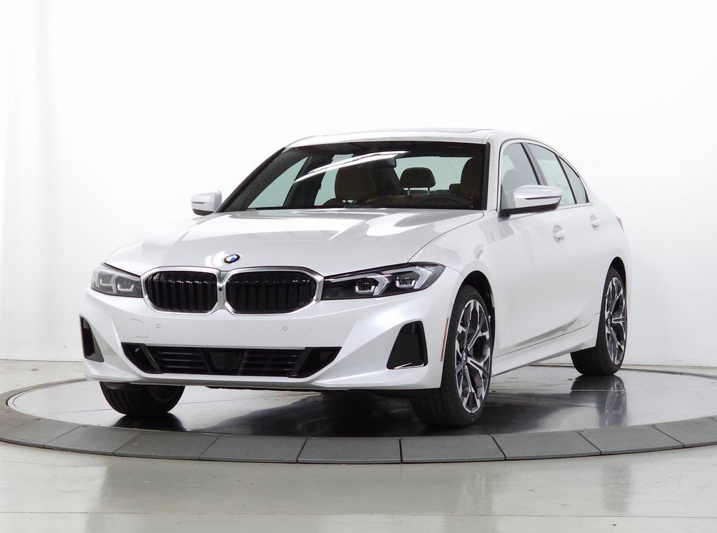 Used 2026 BMW 330i xDrive Sedan w/ Premium Package AWD/4WD image 3