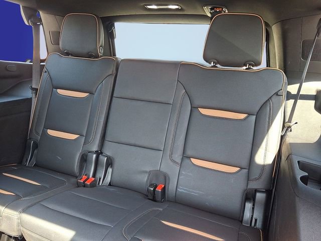 Used 2023 GMC Yukon AT4 w/ AT4 Premium Plus Package image 7