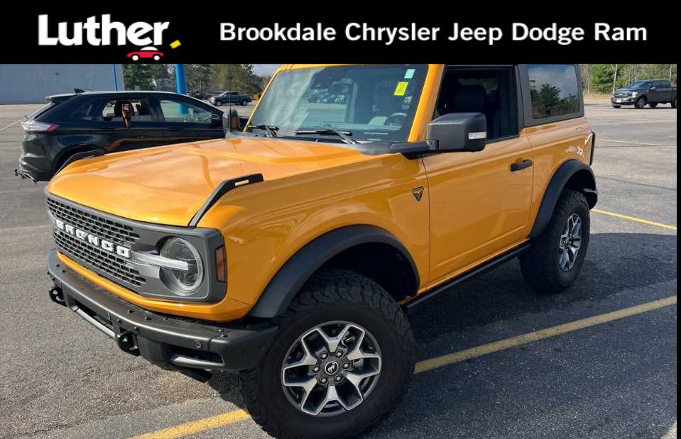 Used 2022 Ford Bronco Badlands image 1