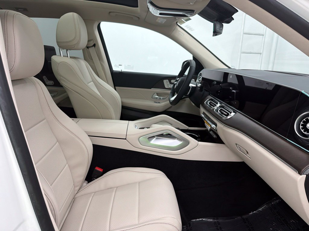 New 2027 Mercedes-Benz GLS 450 4MATIC image 32