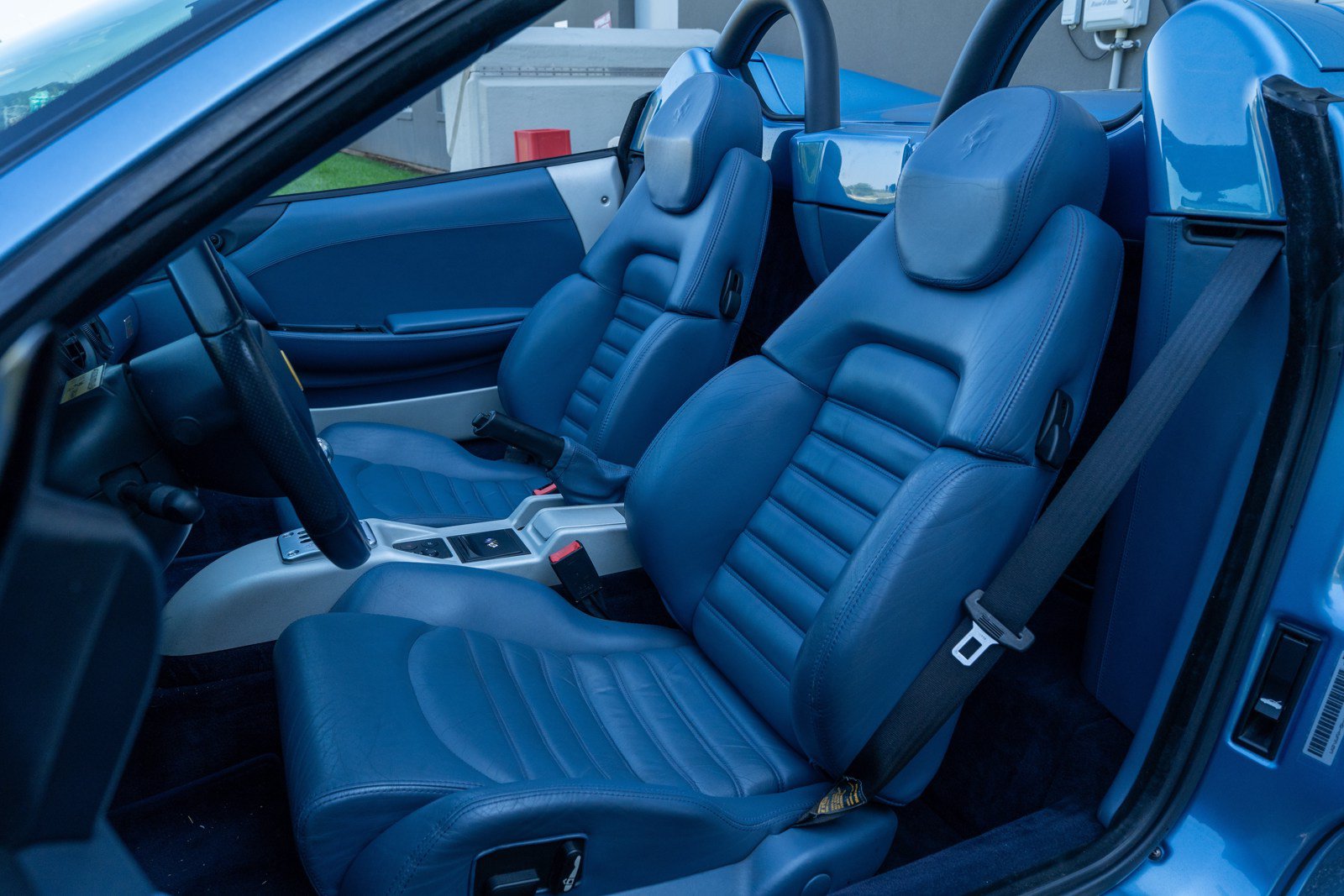 Used 2001 Ferrari 360 Spider RWD image 31