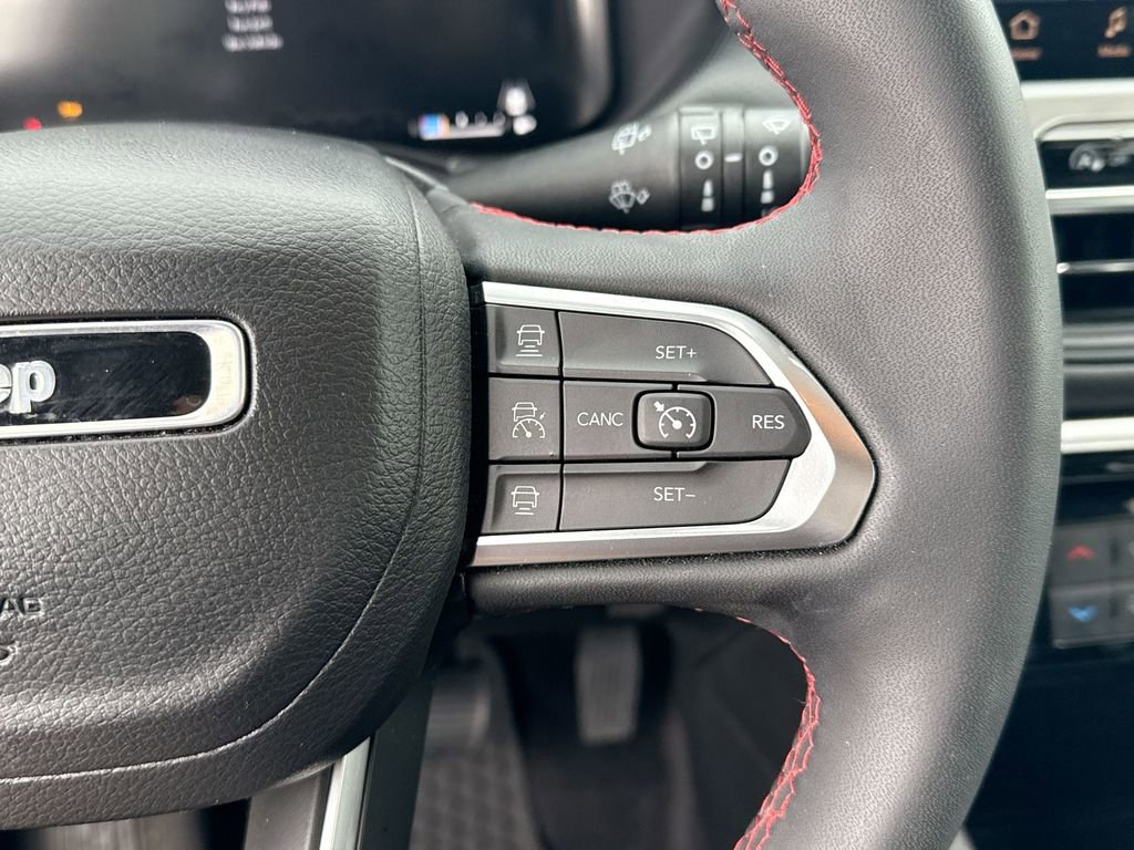 Used 2023 Jeep Compass Trailhawk w/ Trailhawk Elite Group image 16