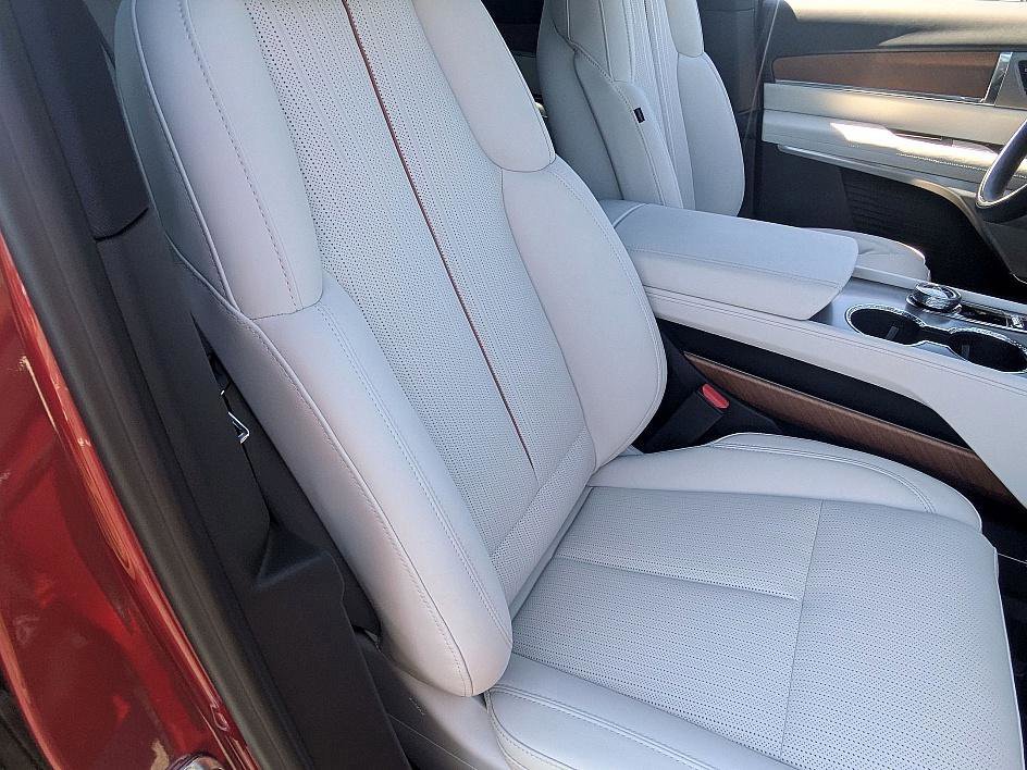 New 2026 Cadillac Vistiq Luxury image 28