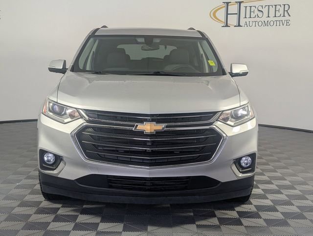 Used 2019 Chevrolet Traverse LT image 3