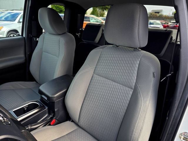 Used 2020 Toyota Tacoma SR w/ SR Convenience Package AWD/4WD image 43