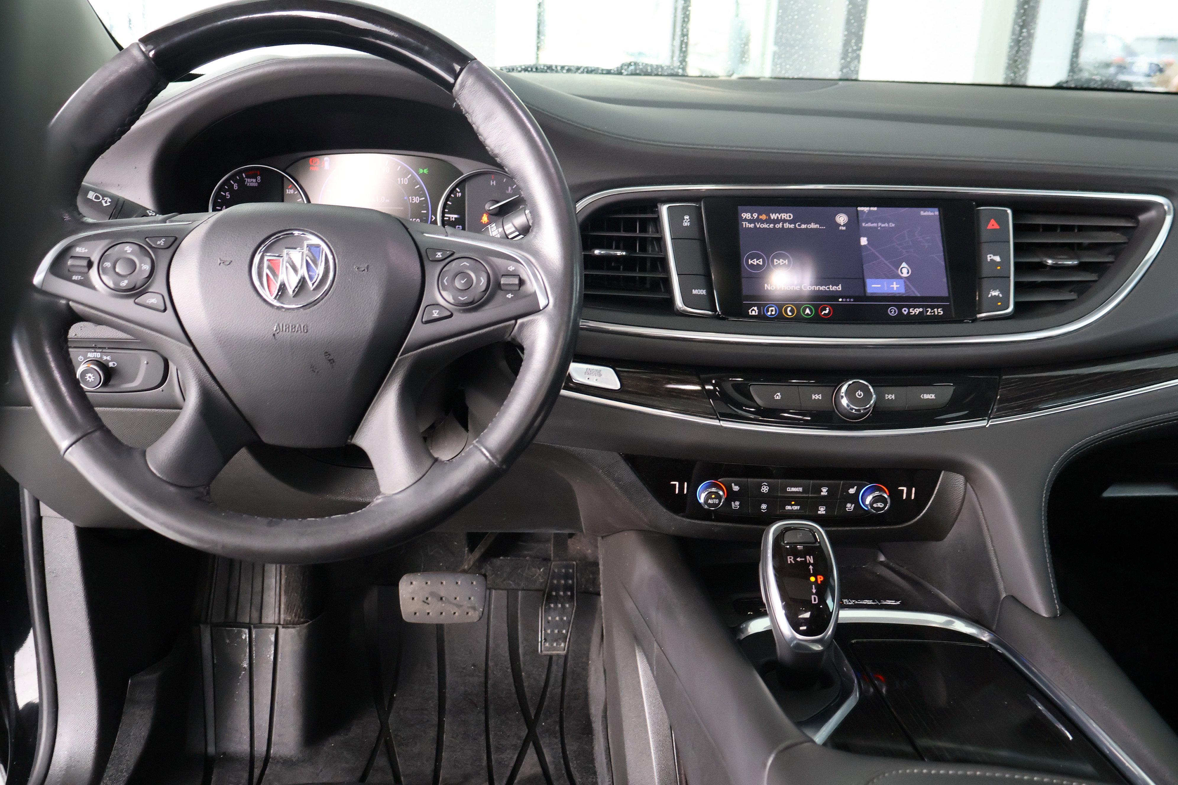 Used 2021 Buick Enclave Avenir w/ Avenir Technology Package image 22