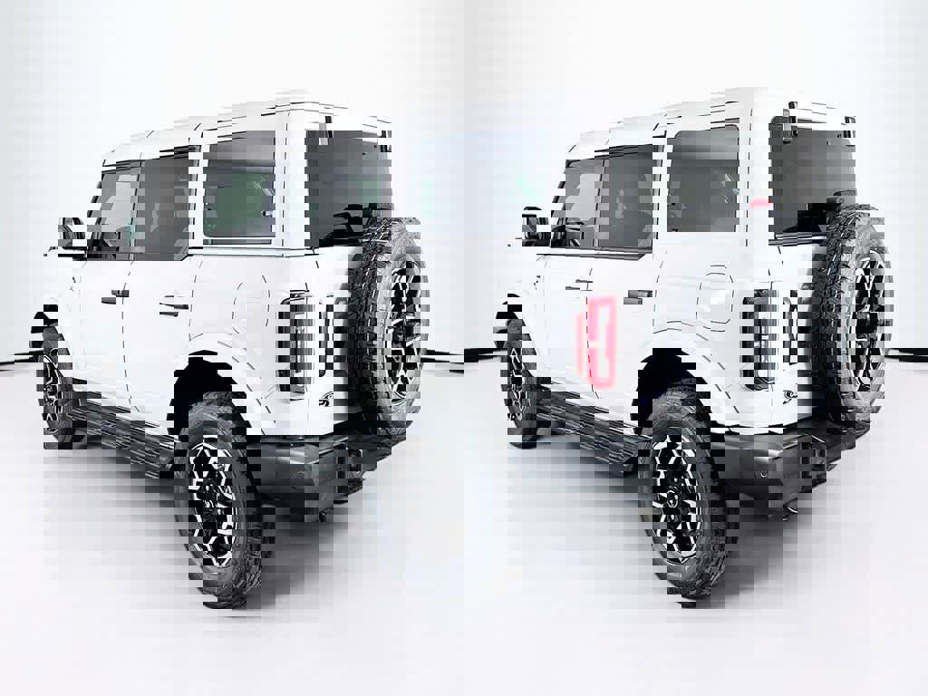 New 2026 Ford Bronco Outer Banks image 4