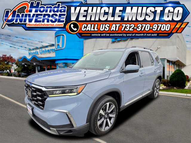 Certified 2025 Honda Pilot Touring image 1