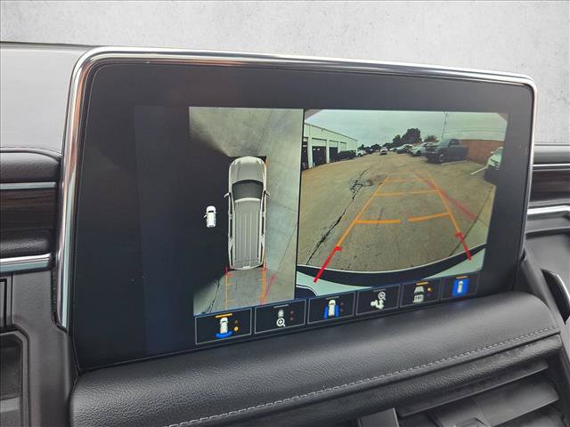 Used 2022 Chevrolet Suburban LT w/ LT Signature Package AWD/4WD image 15