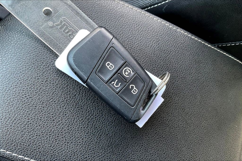 Used 2024 Volkswagen Taos SE image 10