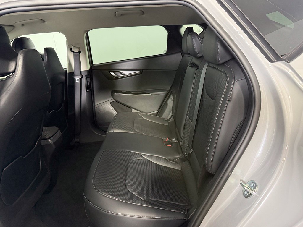 Used 2025 Kia EV6 Wind RWD image 19