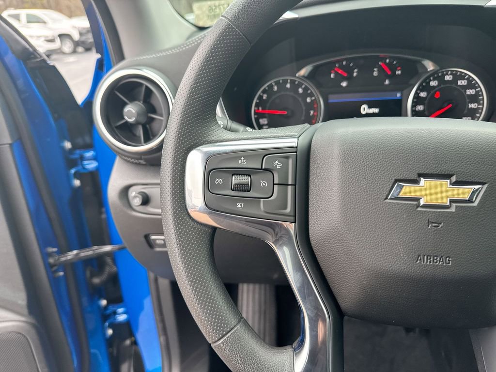 New 2026 Chevrolet Blazer LT w/ Convenience Package FWD image 17