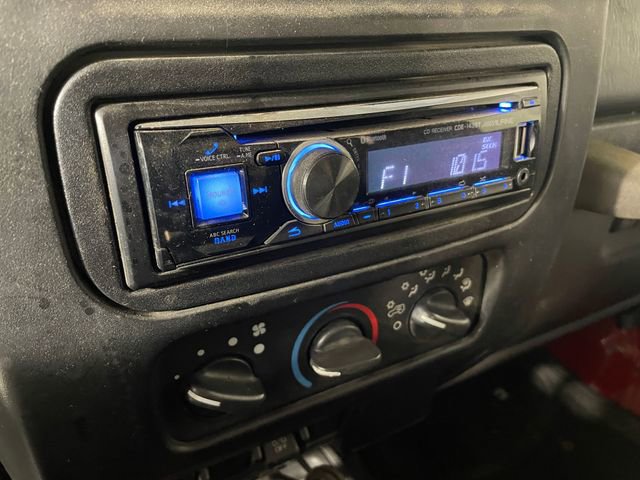 Used 2003 Jeep Wrangler Sport AWD/4WD image 7