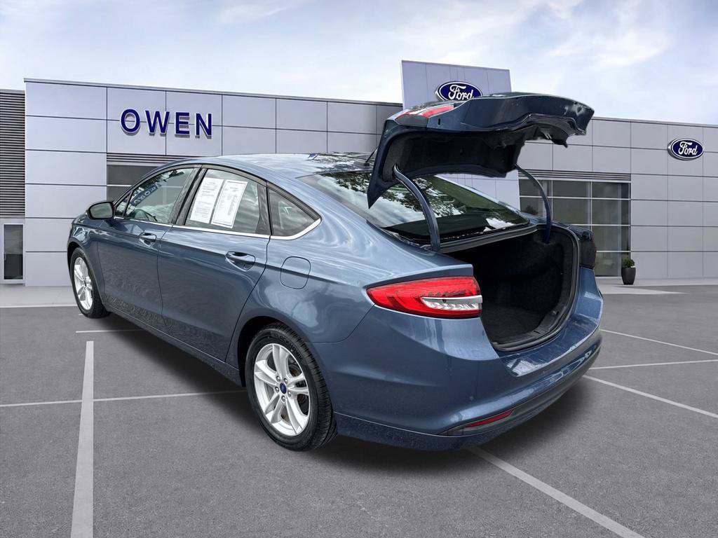 Used 2018 Ford Fusion SE FWD image 33