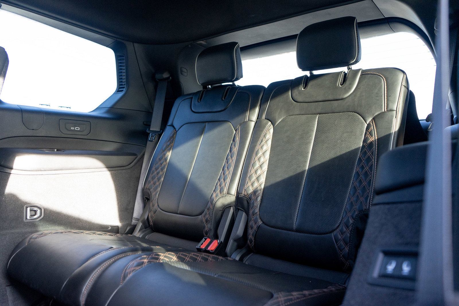 Used 2023 Jeep Grand Cherokee L Summit w/ Advanced Protech Group IV image 29