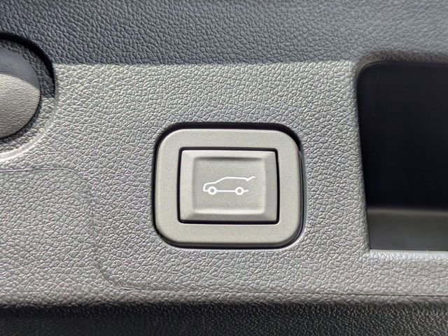 New 2026 Chevrolet Equinox RS w/ Convenience Package III FWD image 33