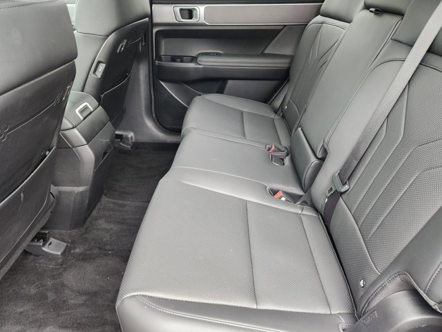 Used 2025 Hyundai Santa Fe SEL image 29