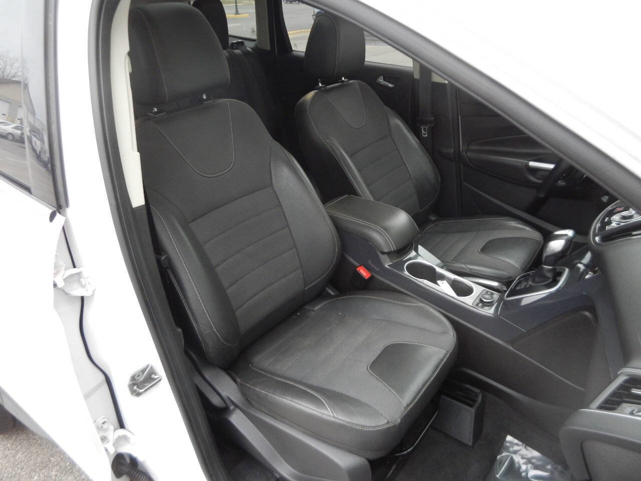 Used 2013 Ford Escape Titanium w/ Parking Technology Pkg image 37