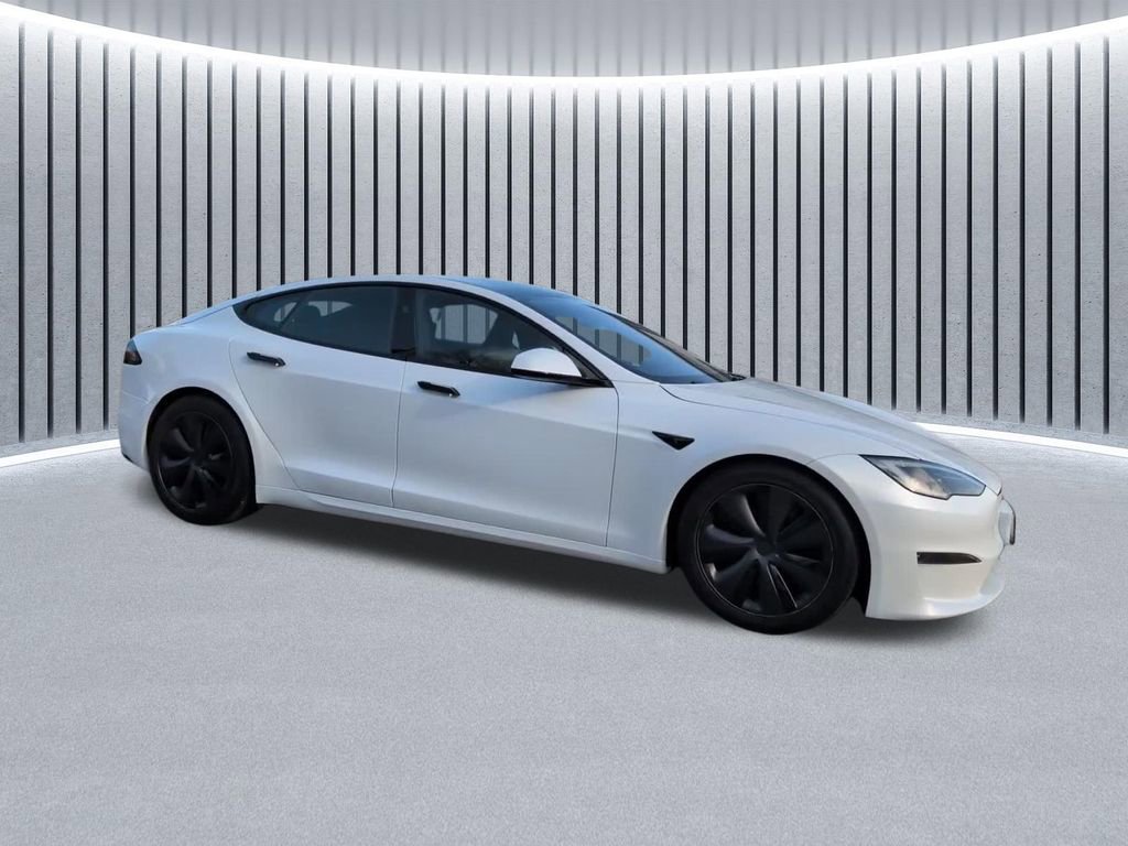 Used 2023 Tesla Model S image 3