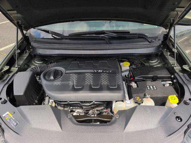 Certified 2021 Jeep Cherokee Limited AWD/4WD image 25