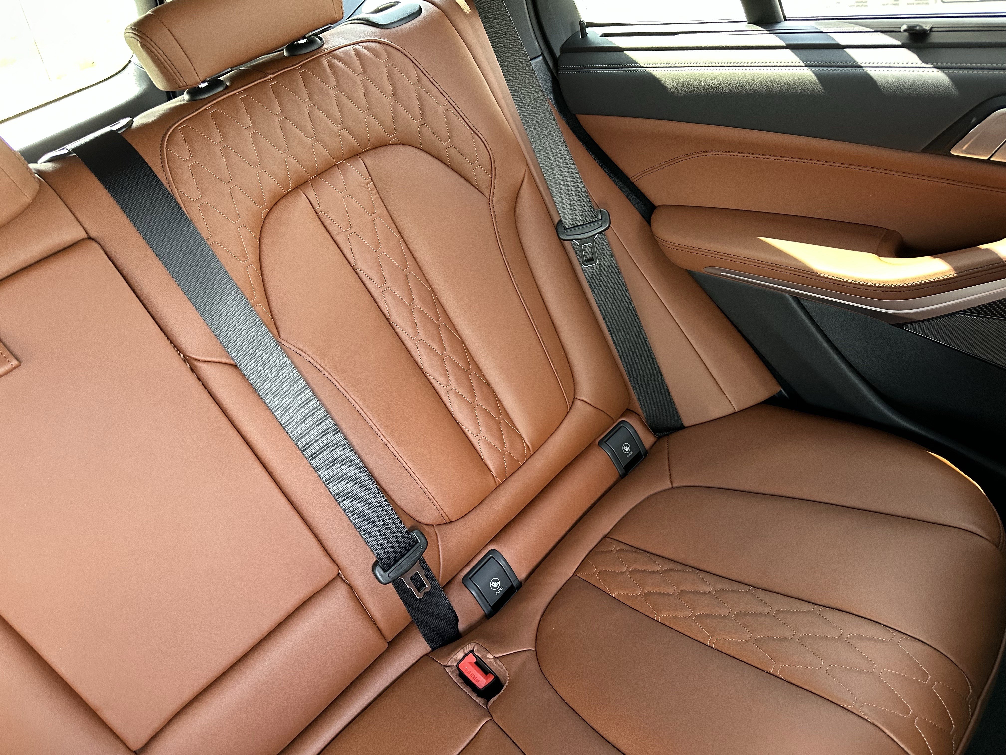 New 2026 BMW X5 M60i image 19