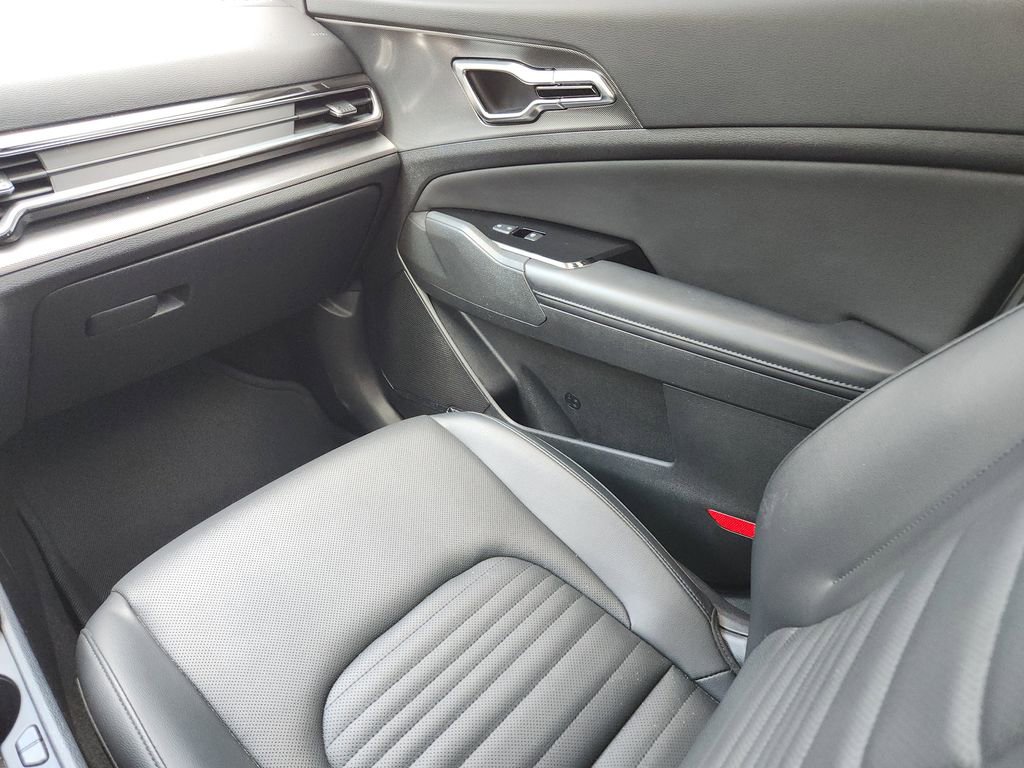 Used 2023 Kia Sportage SX image 15