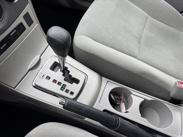 Used 2013 Toyota Corolla LE FWD image 12