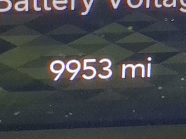 Certified 2025 Jeep Wrangler Unlimited Rubicon 4xe w/ Convenience Group image 32