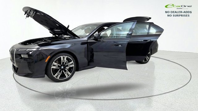 Used 2026 BMW 740i xDrive AWD/4WD image 14